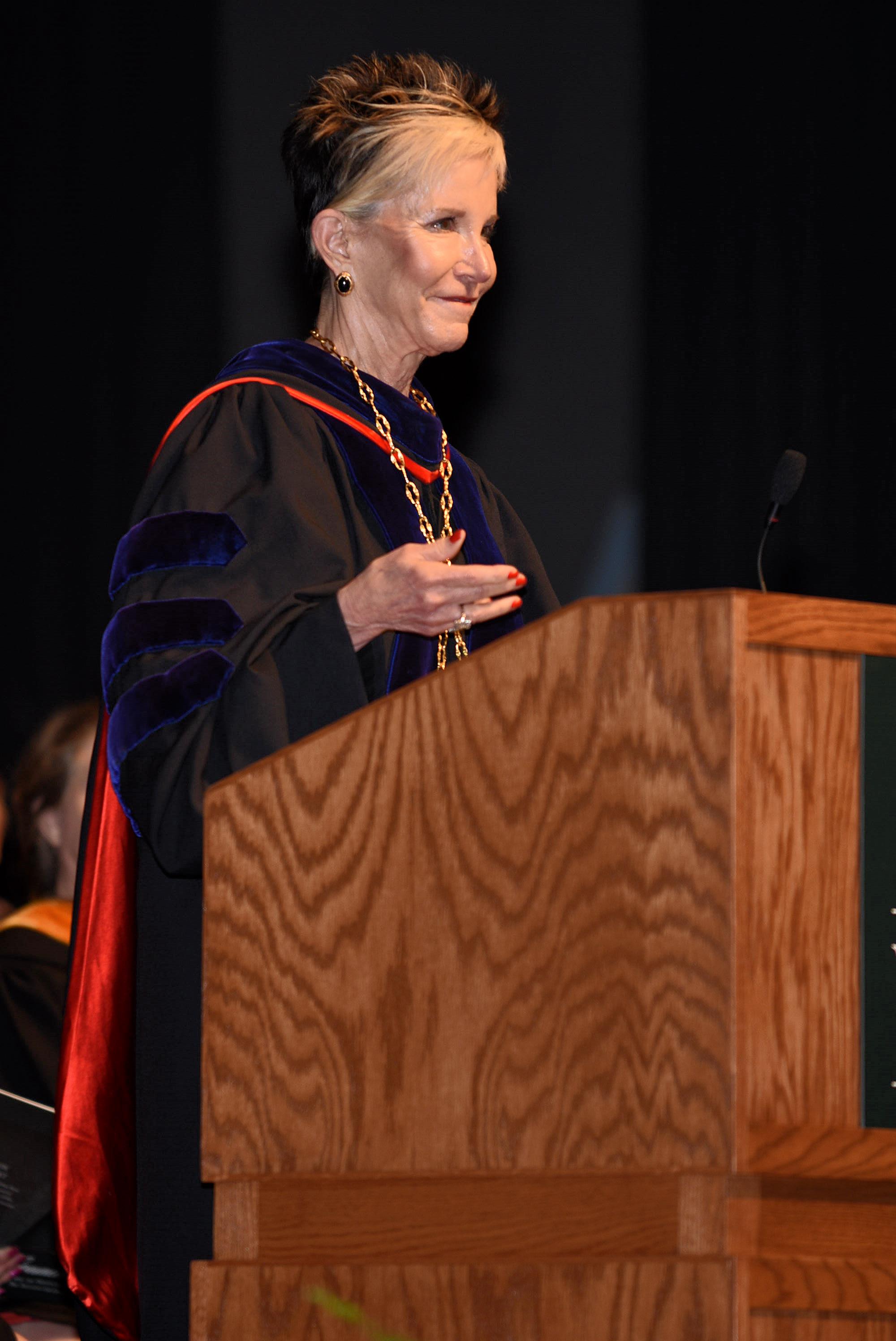 Jahnae Barnett speaks at commencement. Courtesy of William Woods University